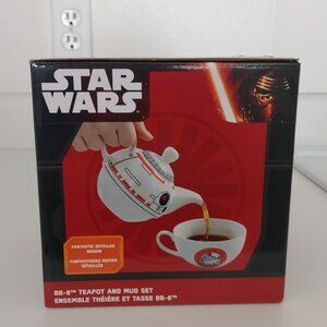 NWOT BB8 Ceramic Teapot & Mug Set NIB